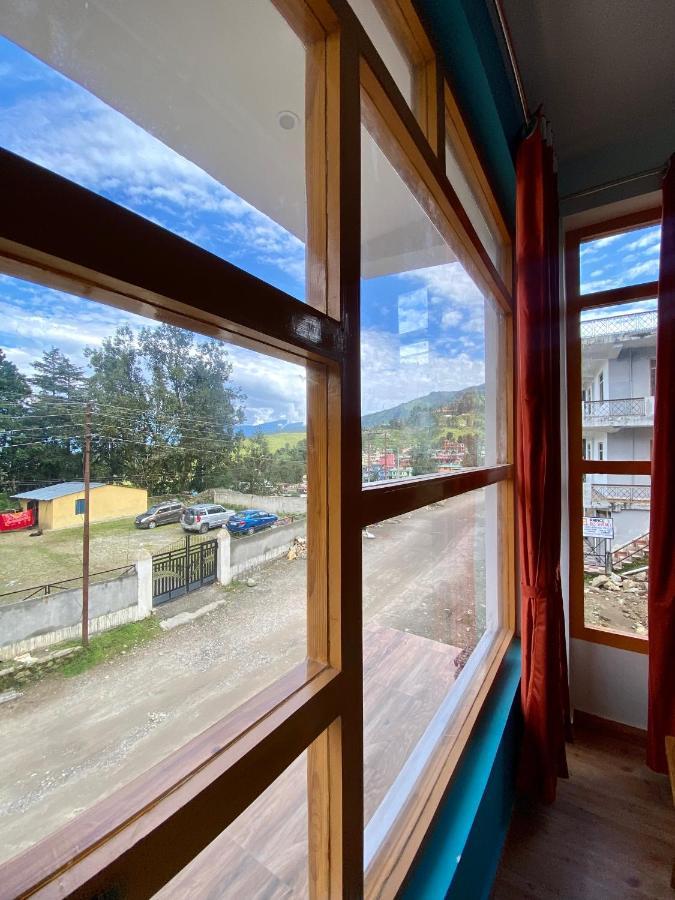 Hotel Mansarovar Inn Munsyari Zewnętrze zdjęcie