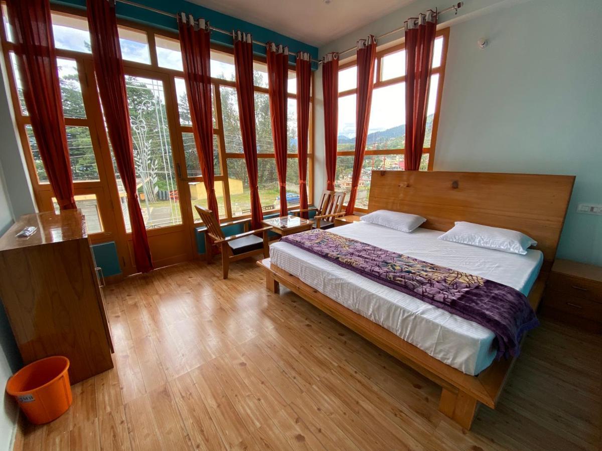 Hotel Mansarovar Inn Munsyari Zewnętrze zdjęcie